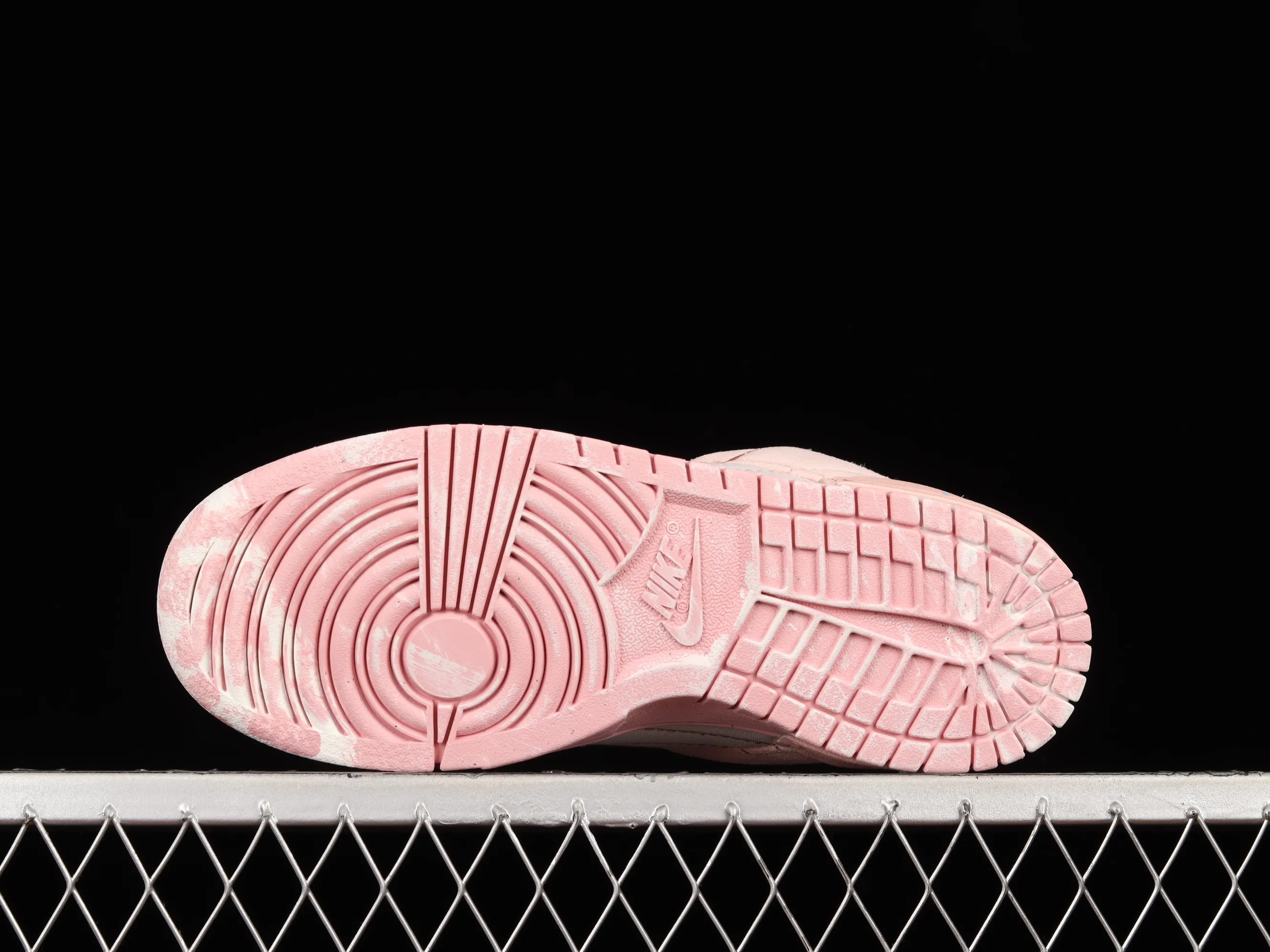 All categories Nk SB Dunk series Nk SB Dunk Low low-top sneakers Nk Dunk Low Disrupt 2 "Desert Bronze" New deconstructed style lightweight dunk low-top casual sports skateboard shoes DH4402-100